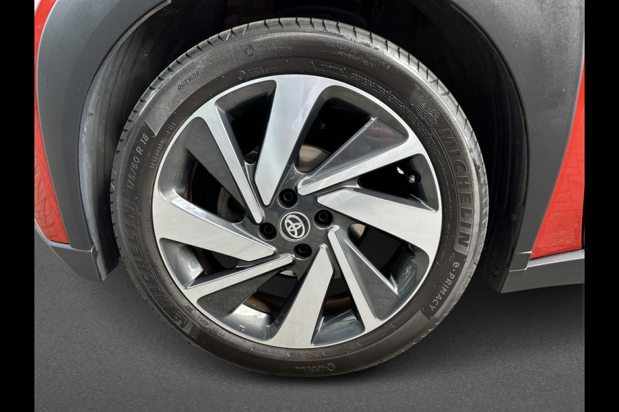 Toyota Aygo X 1.0 VVT-i S-CVT Envy | Afneembare trekhaak | Inclusief gratis fietsendrager!