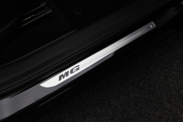 MG EHS 1.5 TGDI Luxury Leer, Panoramadak, 360° Camera, Apple CarPlay, ACC, Keyless, 18''