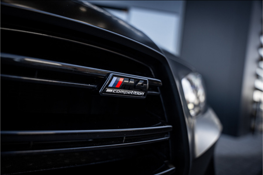 BMW M4 Cabrio xDrive Competition - Keramisch l HUD l Kuipst. l Track Pack