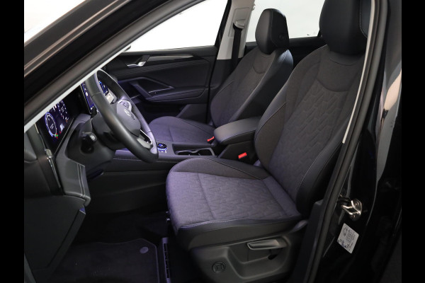 Volkswagen Tiguan 1.5 eTSI Life Edition 130 pk Automaat (DSG) | Verlengde garantie | Navigatie | Panoramadak | Elektr. trekhaak | Parkeersensoren (Park assist) | Achteruitrijcamera |
