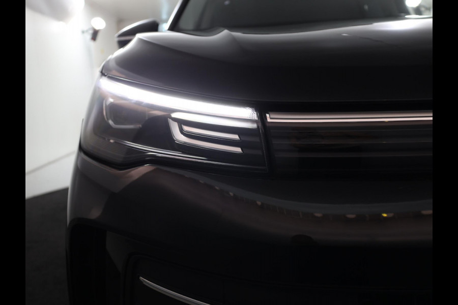 Volkswagen Tiguan 1.5 eTSI Life Edition 130 pk Automaat (DSG) | Verlengde garantie | Navigatie | Panoramadak | Elektr. trekhaak | Parkeersensoren (Park assist) | Achteruitrijcamera |