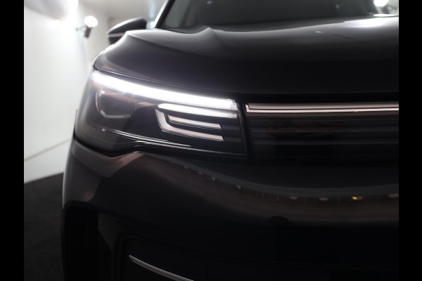Volkswagen Tiguan 1.5 eTSI Life Edition 130 pk Automaat (DSG) | Verlengde garantie | Navigatie | Panoramadak | Elektr. trekhaak | Parkeersensoren (Park assist) | Achteruitrijcamera |