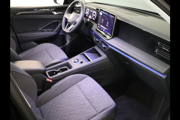 Volkswagen Tiguan 1.5 eTSI Life Edition 130 pk Automaat (DSG) | Verlengde garantie | Navigatie | Panoramadak | Elektr. trekhaak | Parkeersensoren (Park assist) | Achteruitrijcamera |