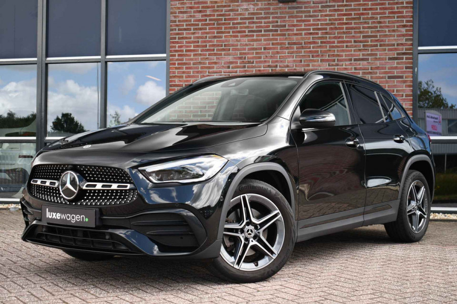 Mercedes-Benz GLA 250 e AMG Pano Night Camera