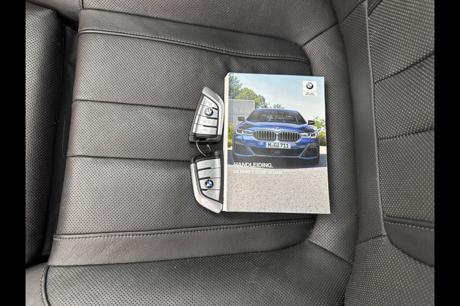 BMW 5 Serie 540i xDrive High Executive Edition (INCL-BTW ) Aut.*PANO | LUXURY-LEATHER | LASER-LIGHT | BOWERS&WILKINS-AUDIO | MEMORY-PACK | HEATED/COOLED-COMFORTSEATS | DIGI-COCKPIT | NAVI-FULLMAP | SHIFT-PADDLES | CRUISE | 18''ALU*