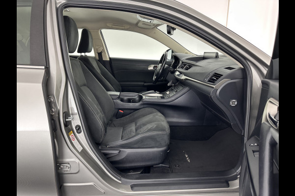 Lexus CT 200h Edition-30 Aut. *FULL-LED | ALCANTARA | NAVI-FULLMAP | HEATED-COMFORTSEATS | CAMERA | KEYLESS | ECC | LANE-ASSIST | PDC | ADAPTIVE-CRUISE | TOWBAR | PREMIUM-HIFI | 16"ALU*