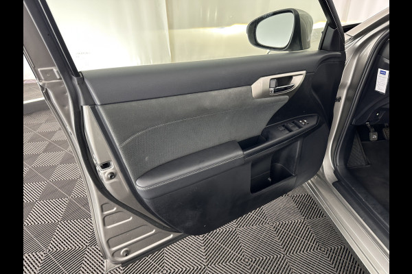Lexus CT 200h Edition-30 Aut. *FULL-LED | ALCANTARA | NAVI-FULLMAP | HEATED-COMFORTSEATS | CAMERA | KEYLESS | ECC | LANE-ASSIST | PDC | ADAPTIVE-CRUISE | TOWBAR | PREMIUM-HIFI | 16"ALU*