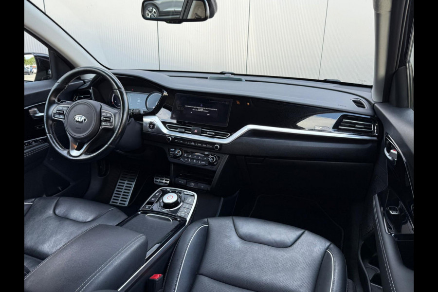Kia e-Niro ExecutiveLine 64 kWh / Leder / Stoelairco / JBL / Camera