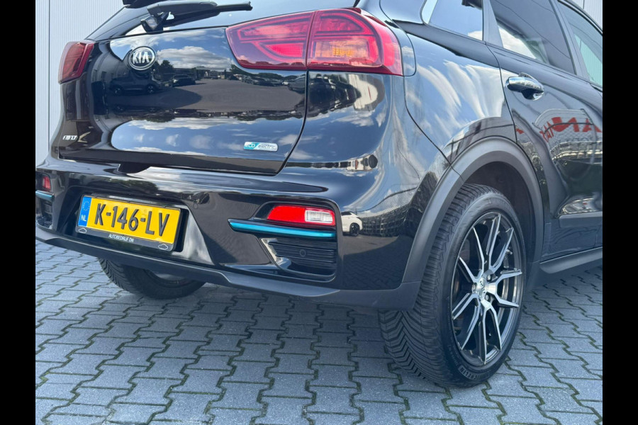 Kia e-Niro ExecutiveLine 64 kWh / Leder / Stoelairco / JBL / Camera