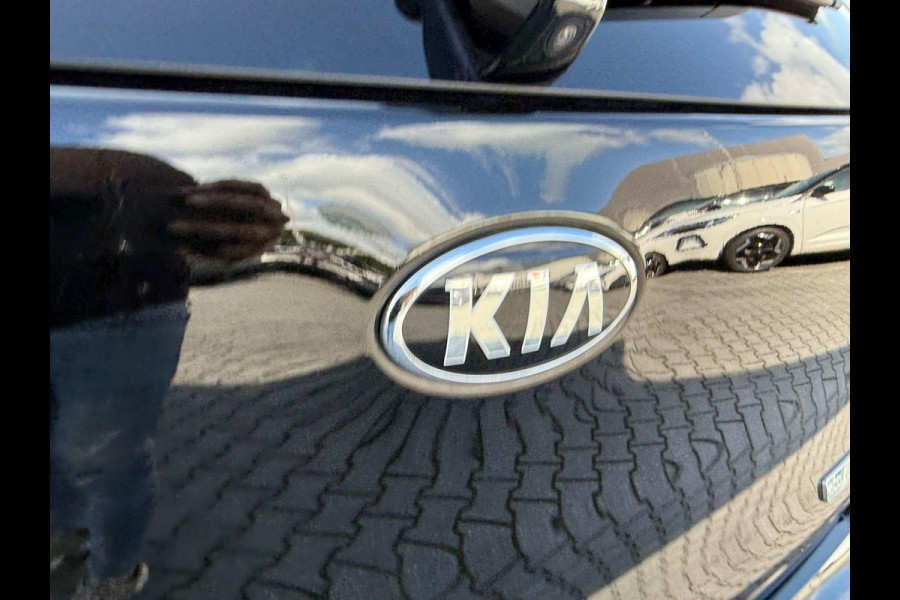 Kia e-Niro ExecutiveLine 64 kWh / Leder / Stoelairco / JBL / Camera