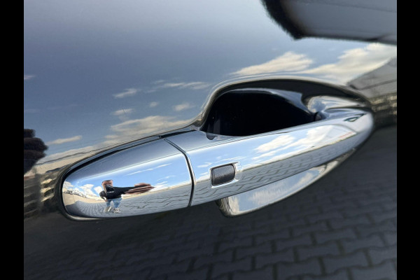 Kia e-Niro ExecutiveLine 64 kWh / Leder / Stoelairco / JBL / Camera