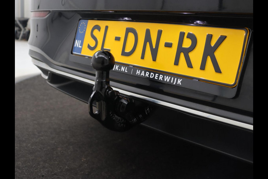 Volkswagen Golf 1.4 eHybrid Style | Head-Up | Trekhaak | Stoel & stuurverwarming | Massage | Adaptive cruise | Memory | Carplay | LED Plus | Navigatie | PHEV | Plug In