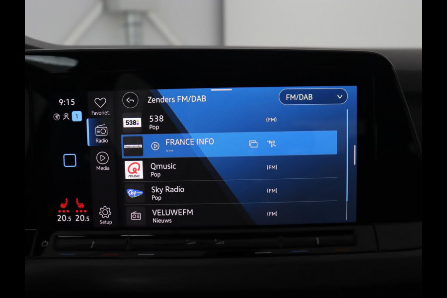 Volkswagen Golf 1.4 eHybrid Style | Head-Up | Trekhaak | Stoel & stuurverwarming | Massage | Adaptive cruise | Memory | Carplay | LED Plus | Navigatie | PHEV | Plug In