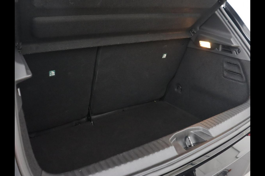 Renault Clio 1.3 TCe R.S. Line | Automaat | Stoelverwarming | 360 Camera | Sportstoelen | Carplay | Navigatie | Full LED | Keyless | Climate control | Cruise control