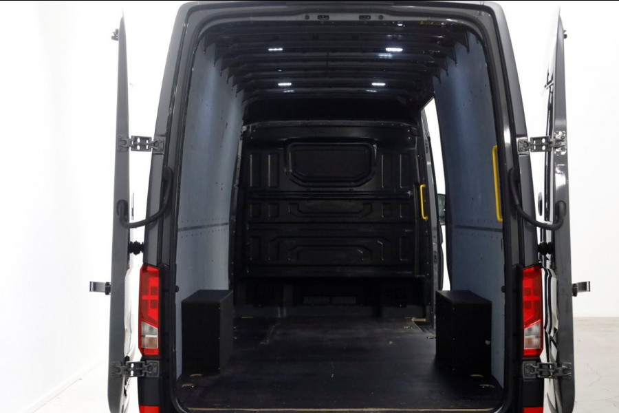 Volkswagen Crafter 35 2.0 TDI 140pk DSG-Automaat L5H3 (L4H2) Supermaxi Highline LED/ACC/Camera 02-2020