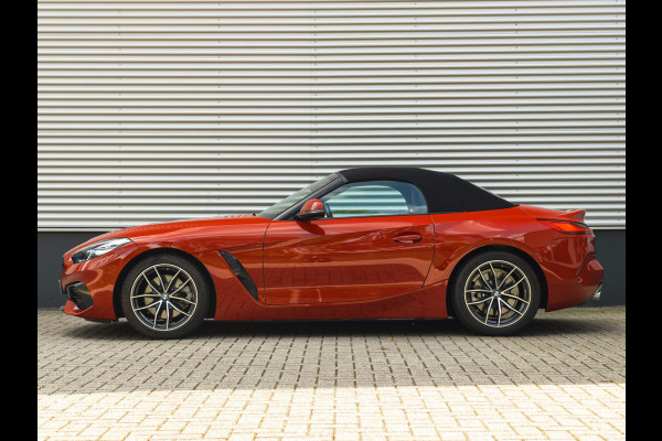 BMW Z4 Roadster sDrive20i Sportline - ACC - M-Sportzetels - Stoelverwarming - Adaptive LED - Hifi