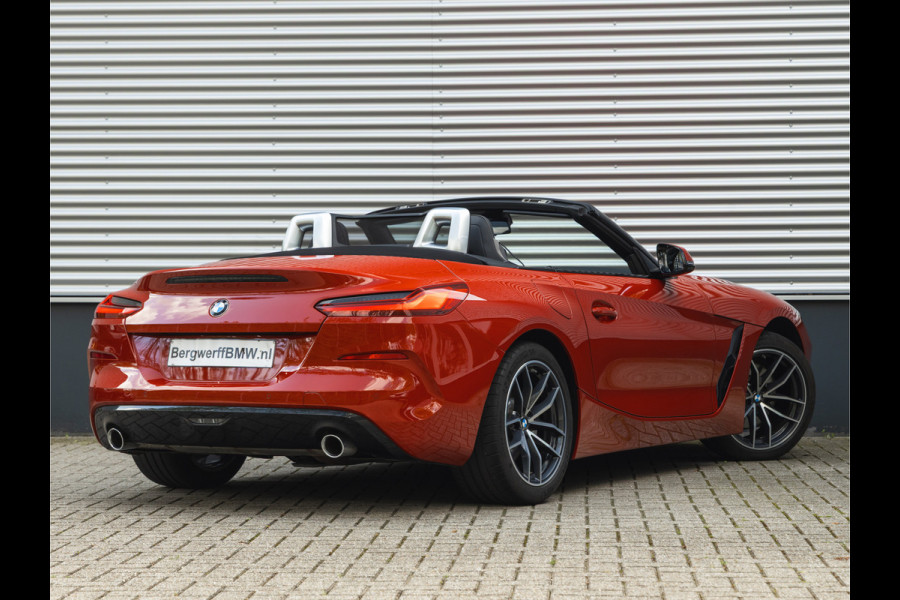 BMW Z4 Roadster sDrive20i Sportline - ACC - M-Sportzetels - Stoelverwarming - Adaptive LED - Hifi