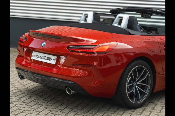 BMW Z4 Roadster sDrive20i Sportline - ACC - M-Sportzetels - Stoelverwarming - Adaptive LED - Hifi