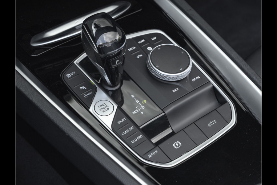 BMW Z4 Roadster sDrive20i Sportline - ACC - M-Sportzetels - Stoelverwarming - Adaptive LED - Hifi