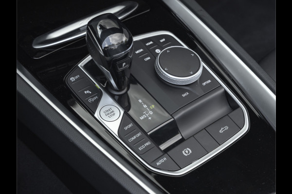BMW Z4 Roadster sDrive20i Sportline - ACC - M-Sportzetels - Stoelverwarming - Adaptive LED - Hifi