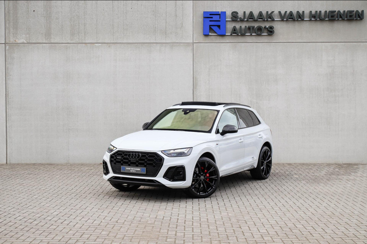 Audi Q5 50TFSI e Quattro Competition Pro Line S S-Line 299pk Automaat! 1e|Panoramadak|Virtual Cockpit|LED Matrix|360 Camera|Black
