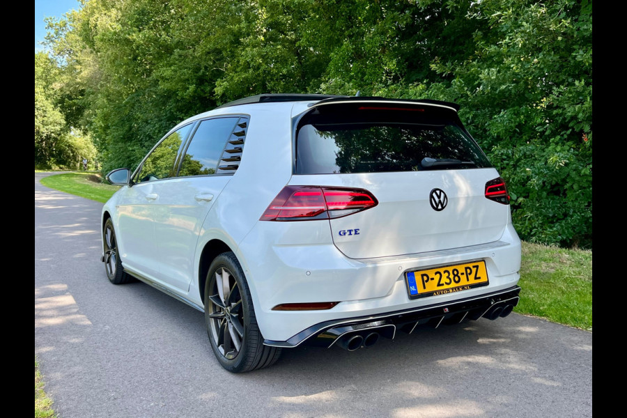 Volkswagen Golf 1.4 TSI PHEV GTE | Maxton | Pano | ACC | Camera |