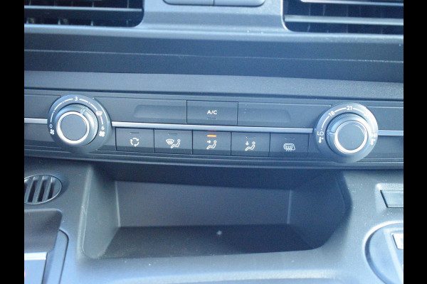 Opel Combo Electric 136 L1 50kWh | 0% RENTE | BETIMMERING | CAMERA + SENSOREN | NAVIGATIE