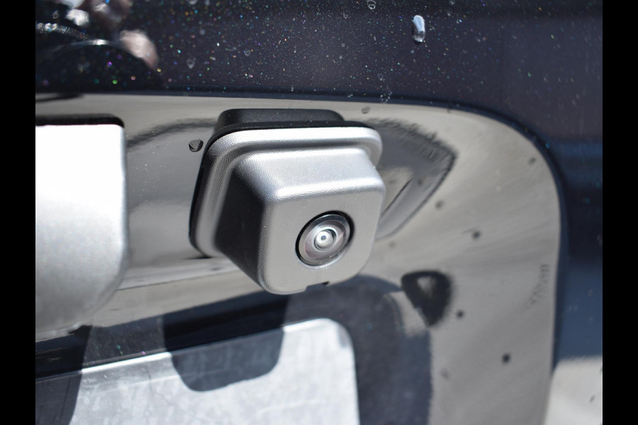 Opel Combo Electric 136 L1 50kWh | 0% RENTE | BETIMMERING | CAMERA + SENSOREN | NAVIGATIE