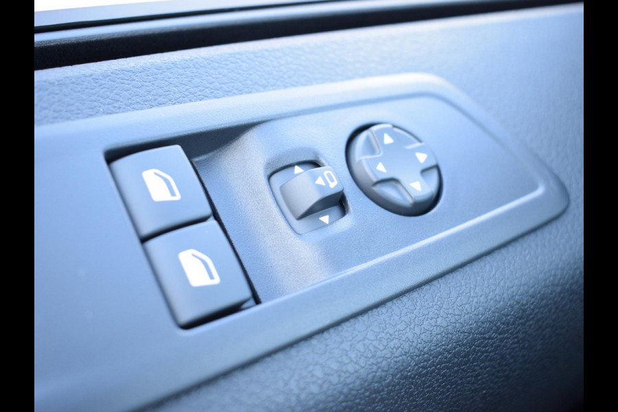 Opel Vivaro Electric L2 75 kWh | 0% RENTE | CAMERA + SENSOREN | CARPLAY | CRUISE CONTROL | UIT VOORRAAD LEVERBAAR
