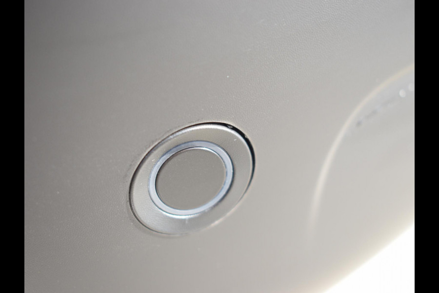 Opel Vivaro Electric L2 75 kWh | 0% RENTE | CAMERA + SENSOREN | CARPLAY | CRUISE CONTROL | UIT VOORRAAD LEVERBAAR