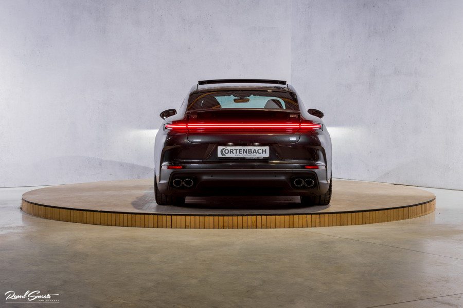 Porsche Panamera 2.9 4 E-Hybrid | 470 Pk | Nieuw model | SportDesign | Sport Chrono | Adaptieve Cruise | Memory | Matrix |