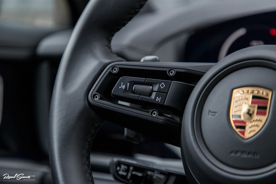 Porsche Panamera 2.9 4 E-Hybrid | 470 Pk | Nieuw model | SportDesign | Sport Chrono | Adaptieve Cruise | Memory | Matrix |