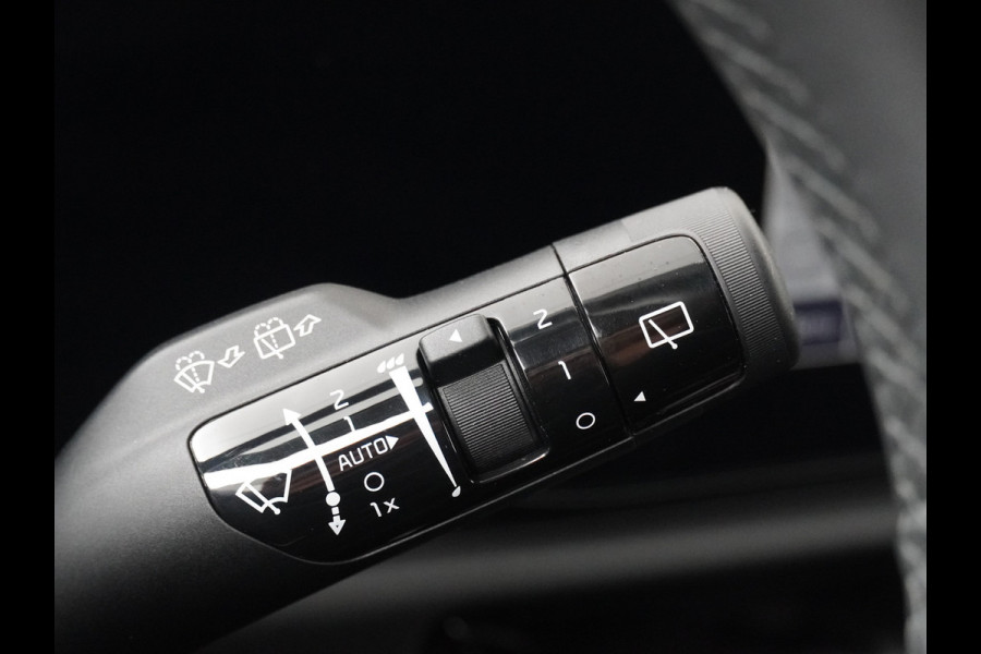 Kia Niro EV DynamicLine 64.8 kWh Airco - Apple Carplay/Android Auto - Cruise Control Adaptief - Navigatie - File Assistent - Fabrieksgarantie tot 07-2031