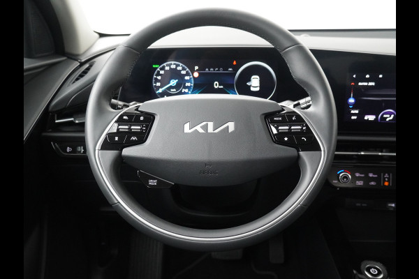 Kia Niro EV DynamicLine 64.8 kWh Airco - Apple Carplay/Android Auto - Cruise Control Adaptief - Navigatie - File Assistent - Fabrieksgarantie tot 07-2031