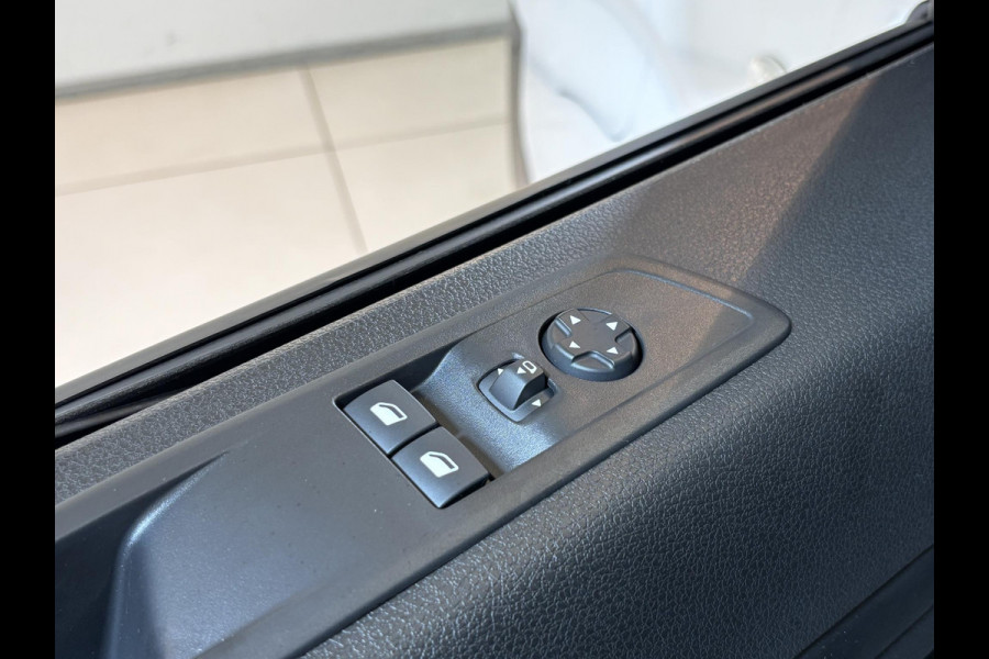 Opel Vivaro Electric L3 75 kWh 0% rente | 8 jaar garantie | Surround View Pakket | Geïsoleerde comfort scheidingswand met vaste ruit