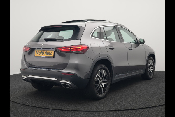 Mercedes-Benz GLA 250 e Progressive Plug In Hybrid 218pk Dealer O.H PHEV | Trekhaak af Fabriek | Panodak | Memory Stoel & Verwarmd | Apple Carplay | Widescreen Navi | Camera | BLIS | 18"L.M |