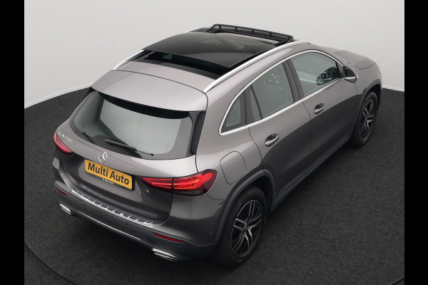 Mercedes-Benz GLA 250 e Progressive Plug In Hybrid 218pk Dealer O.H PHEV | Trekhaak af Fabriek | Panodak | Memory Stoel & Verwarmd | Apple Carplay | Widescreen Navi | Camera | BLIS | 18"L.M |