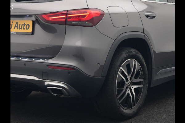 Mercedes-Benz GLA 250 e Progressive Plug In Hybrid 218pk Dealer O.H PHEV | Trekhaak af Fabriek | Panodak | Memory Stoel & Verwarmd | Apple Carplay | Widescreen Navi | Camera | BLIS | 18"L.M |
