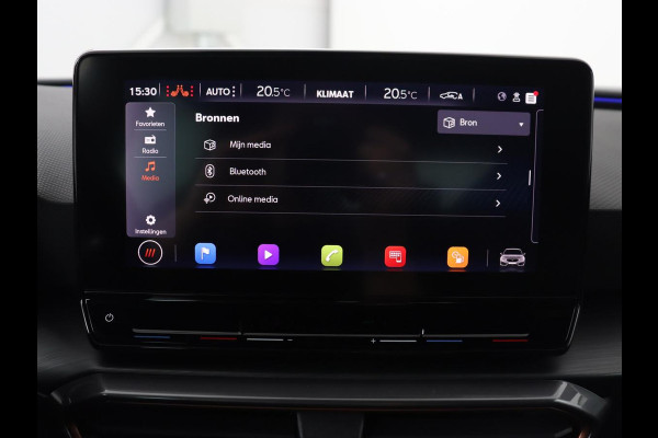 CUPRA Leon 1.4 e-Hybrid VZ | 245pk | Stoel & stuurverwarming | Carplay | Camera | Adaptive cruise | Keyless | Park Assist | Sfeerverlichting | Full LED | Navigatie | Sportstoelen | PHEV | Plug In