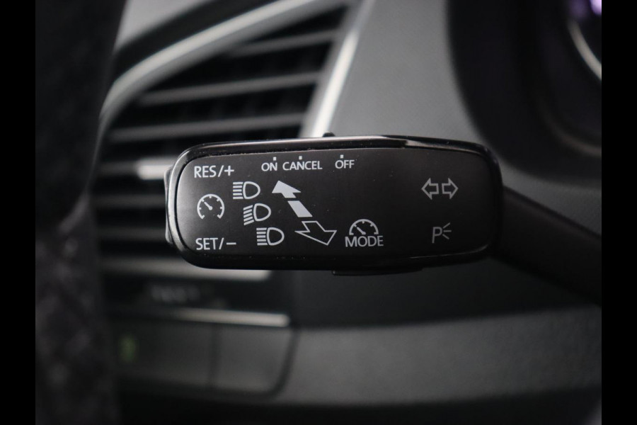 Škoda Fabia 1.0 TSI Ambition | 1e eigenaar | Navigatie | Parkeerhulp | Cruise control | Airco | Bluetooth | LED