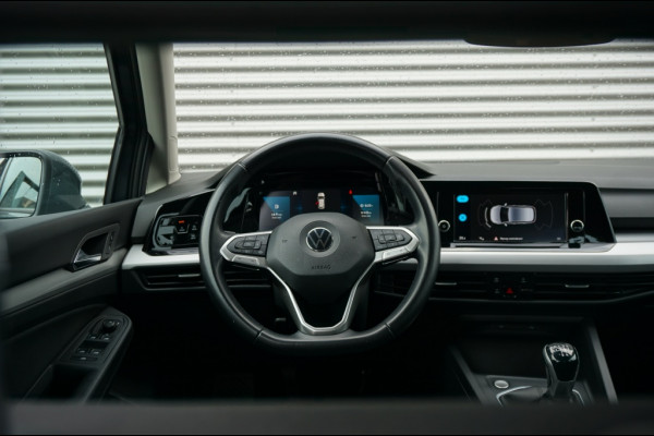 Volkswagen Golf 8 CARPLAY | PARKSENS V+A | CLIMA | 16'LMV | DAB+ | ORG NL