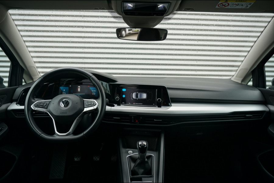Volkswagen Golf 8 CARPLAY | PARKSENS V+A | CLIMA | 16'LMV | DAB+ | ORG NL