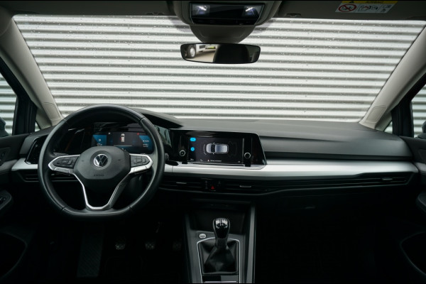 Volkswagen Golf 8 CARPLAY | PARKSENS V+A | CLIMA | 16'LMV | DAB+ | ORG NL