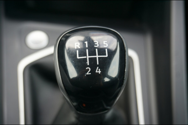 Volkswagen Golf 8 CARPLAY | PARKSENS V+A | CLIMA | 16'LMV | DAB+ | ORG NL