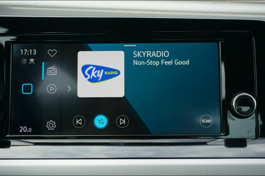 Volkswagen Golf 8 CARPLAY | PARKSENS V+A | CLIMA | 16'LMV | DAB+ | ORG NL
