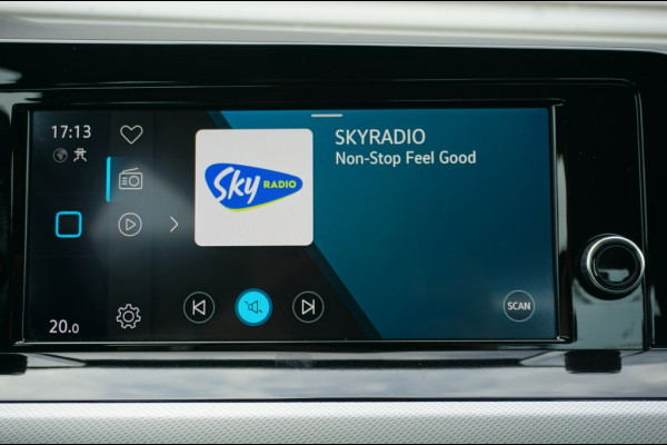 Volkswagen Golf 8 CARPLAY | PARKSENS V+A | CLIMA | 16'LMV | DAB+ | ORG NL