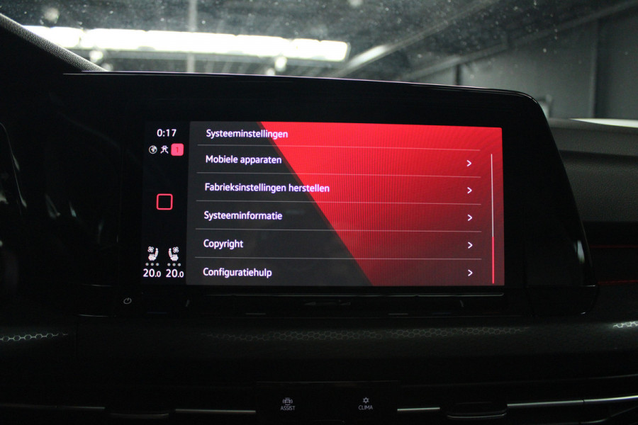 Volkswagen Golf 2.0 TSI GTI IQ light / Harman/Cardon / Panorama dak / Head up / Sfeer verlichting