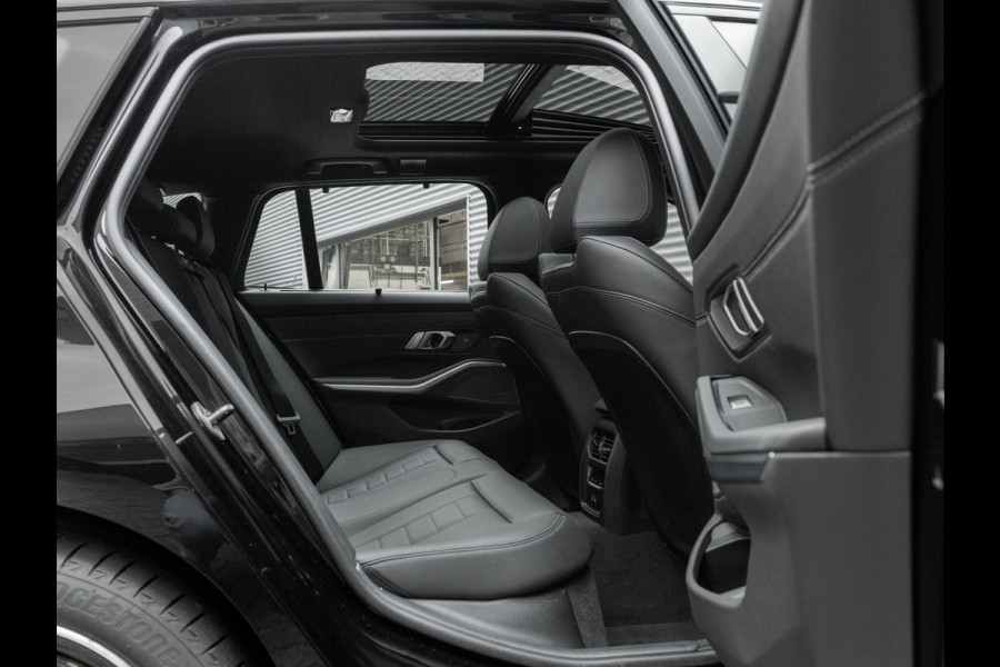 BMW 3 Serie Touring 330e xDrive M-Sport - LCI 2 - Pano - Driving Ass Prof - Trekhaak