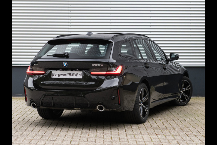BMW 3 Serie Touring 330e xDrive M-Sport - LCI 2 - Pano - Driving Ass Prof - Trekhaak