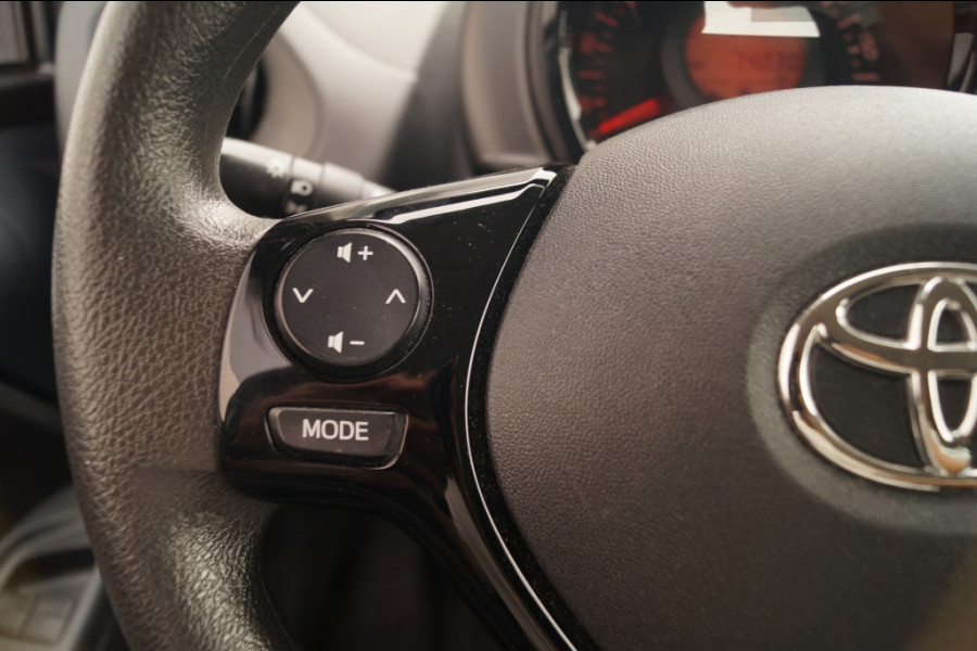 Toyota Aygo 1.0 VVT-i X-Fun -AIRCO-LED-
